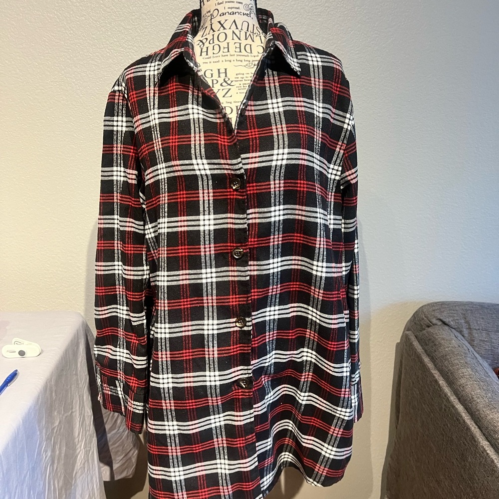LuLaRoe Red and Black Plaid Button-Down Shirt with pockets